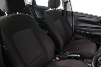 Hyundai i20 1.0 T-GDi MHEV SE Connect Hatchback 5dr Petrol Hybrid DCT Euro 6