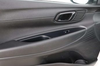 Hyundai i20 1.0 T-GDi MHEV SE Connect Hatchback 5dr Petrol Hybrid DCT Euro 6