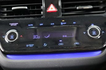Hyundai IONIQ 38.3kWh Premium Auto 5dr