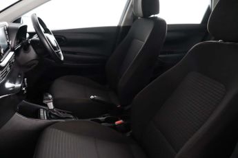 Hyundai i20 1.0 T-GDi MHEV SE Connect Hatchback 5dr Petrol Hybrid DCT Euro 6