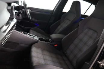 Volkswagen Golf 1.4 TSI 13kWh GTE DSG Euro 6 (s/s) 5dr