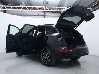 AUDI Q5 2.0 TFSI 45 Edition 1 SUV 5dr Petrol S Tronic quattro Euro 6 (s/