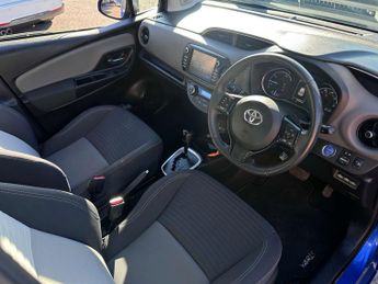 TOYOTA YARIS 1.5 Yaris Icon Tech VVT-i HEV CVT 5dr