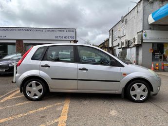 FORD FIESTA 1.4 Fiesta Zetec 5dr