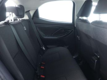 TOYOTA YARIS 1.5 VVT-h Design Hatchback 5dr Petrol Hybrid E-CVT Euro 6 (s/s) 