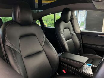 TESLA MODEL Y ModeL Y Long Range AWD 4WD 5dr