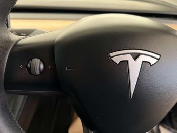 TESLA MODEL Y ModeL Y Long Range AWD 4WD 5dr