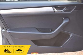 SKODA SUPERB 1.6 Superb SE Technology TDI Semi-Auto 5dr