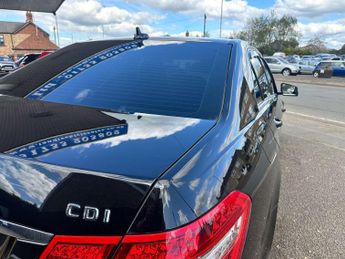 MERCEDES-BENZ E-CLASS 2.1 E250 Sport CDi BlueEfficiency Auto 4dr