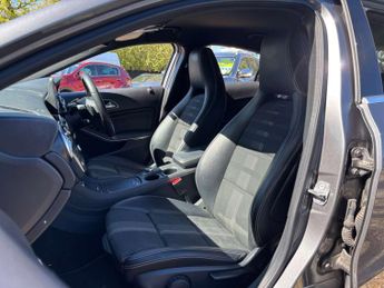 MERCEDES-BENZ A-CLASS 2.1 A 200 D Sport Edition Auto 5dr