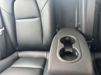 TESLA MODEL 3 Model 3 Standard Range + 4dr
