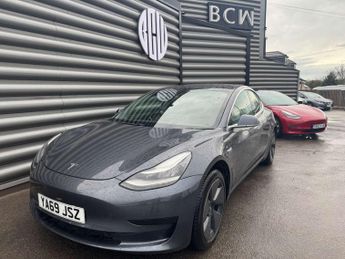 TESLA MODEL 3 Model 3 Standard Range + 4dr