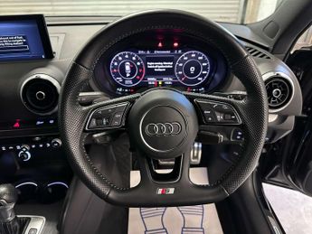 Audi A3 1.5 A3 Sportback 35 TFSI S Line Semi-Auto 5dr