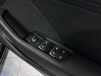 Audi A3 1.5 A3 Sportback 35 TFSI S Line Semi-Auto 5dr