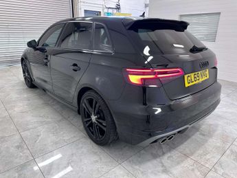Audi A3 1.5 A3 Sportback 35 TFSI S Line Semi-Auto 5dr