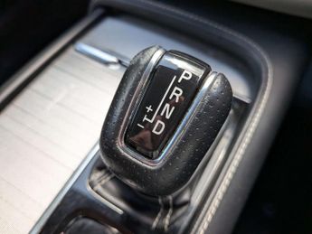 Volvo XC90 2.0 XC90 R-Design T5 AWD Auto 4WD 5dr