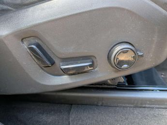 Volvo XC90 2.0 XC90 R-Design T5 AWD Auto 4WD 5dr