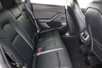 Tesla Model Y SUV 5dr Electric Auto RWD (346 ps)