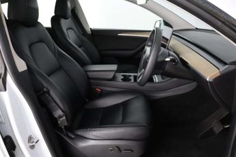 Tesla Model Y SUV 5dr Electric Auto RWD (346 ps)