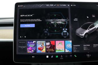 Tesla Model Y SUV 5dr Electric Auto RWD (346 ps)