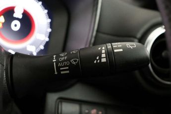 Nissan Juke 1.0 DIG-T N-Connecta SUV 5dr Petrol DCT Auto Euro 6 (s/s) (114 p