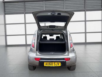 Kia Soul 1.6 CRDi Tempest SUV 5dr Diesel Auto Euro 4 (126 bhp)