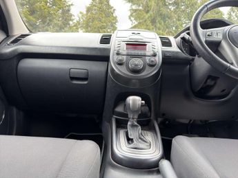 Kia Soul 1.6 CRDi Tempest SUV 5dr Diesel Auto Euro 4 (126 bhp)