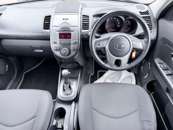 Kia Soul 1.6 CRDi Tempest SUV 5dr Diesel Auto Euro 4 (126 bhp)