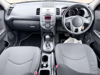 Kia Soul 1.6 CRDi Tempest SUV 5dr Diesel Auto Euro 4 (126 bhp)