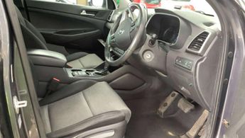 Hyundai TUCSON 1.6 CRDi MHEV SE Nav SUV 5dr Diesel Hybrid DCT Euro 6 (s/s) (136