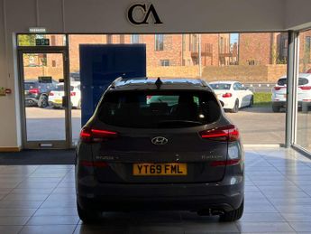 Hyundai TUCSON Hyundai TUCSON 1.6 CRDi SE Nav SUV 5dr Diesel DCT Euro 6 (s/s) (