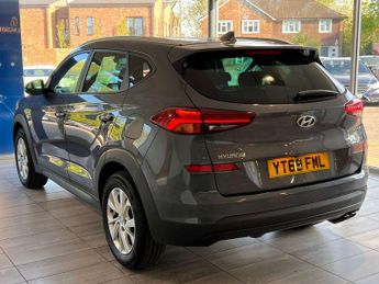 Hyundai TUCSON Hyundai TUCSON 1.6 CRDi SE Nav SUV 5dr Diesel DCT Euro 6 (s/s) (