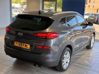 Hyundai TUCSON Hyundai TUCSON 1.6 CRDi SE Nav SUV 5dr Diesel DCT Euro 6 (s/s) (