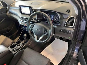 Hyundai TUCSON Hyundai TUCSON 1.6 CRDi SE Nav SUV 5dr Diesel DCT Euro 6 (s/s) (