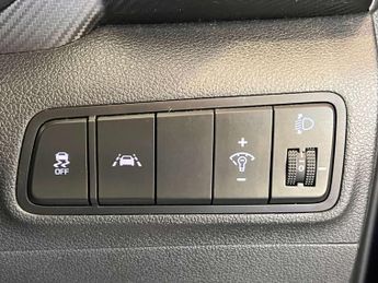 Hyundai TUCSON Hyundai TUCSON 1.6 CRDi SE Nav SUV 5dr Diesel DCT Euro 6 (s/s) (
