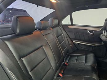 MERCEDES-BENZ E-CLASS 1.8 E250 Sport CGI BlueEfficiency Auto 4dr