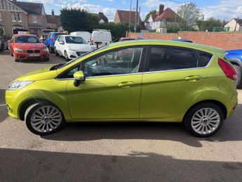 Ford FIESTA 1.6 Fiesta Titanium 120 5dr