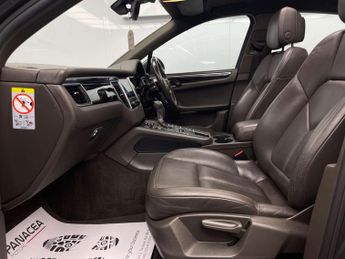 PORSCHE MACAN 3.0 Macan S Semi-Auto 4WD 5dr