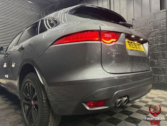 Jaguar F-PACE 2.0 D180 R-Sport SUV 5dr Diesel Auto AWD Euro 6 (s/s) (180 ps)