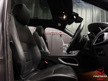 Jaguar F-PACE 2.0 D180 R-Sport SUV 5dr Diesel Auto AWD Euro 6 (s/s) (180 ps)