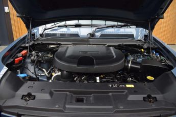 Land Rover DEFENDER 3.0 Defender Hard Top D MHEV Auto 4WD 3dr