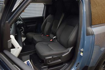 Land Rover DEFENDER 3.0 Defender Hard Top D MHEV Auto 4WD 3dr