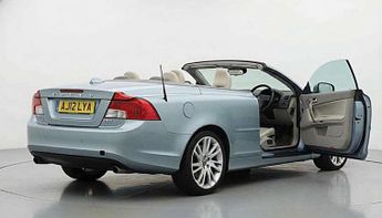 VOLVO C70 2.0 C70 SE Luxury Solstice D4 Auto 2dr