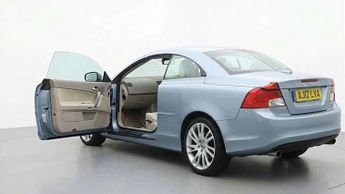 VOLVO C70 2.0 C70 SE Luxury Solstice D4 Auto 2dr