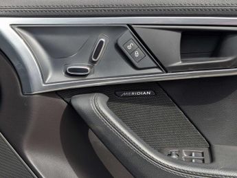 Jaguar F-TYPE 2.0 F-Type I4 R-Dynamic Auto 3dr