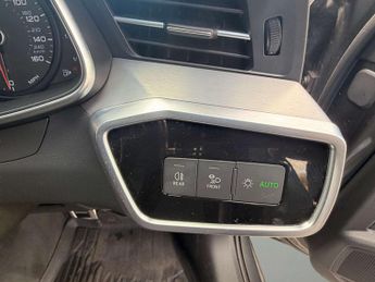 Audi A6 2.0 A6 Black Edition 40 TDI Quattro Semi-Auto 4WD 5dr