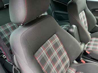 Volkswagen POLO 1.8 Polo GTi Semi-Auto 3dr