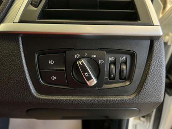 BMW 3 SERIES 2.0 320i xDrive M Sport Shadow Edition Auto 4WD 4dr