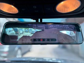 VOLKSWAGEN BEETLE 1.6 Beetle Design TDI Semi-Auto 3dr