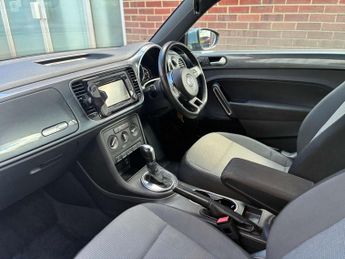 VOLKSWAGEN BEETLE 1.6 Beetle Design TDI Semi-Auto 3dr